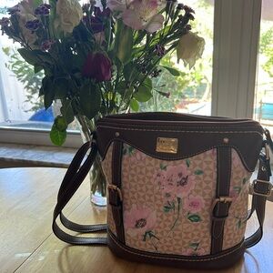 boc Pink Floral with Brown Trim